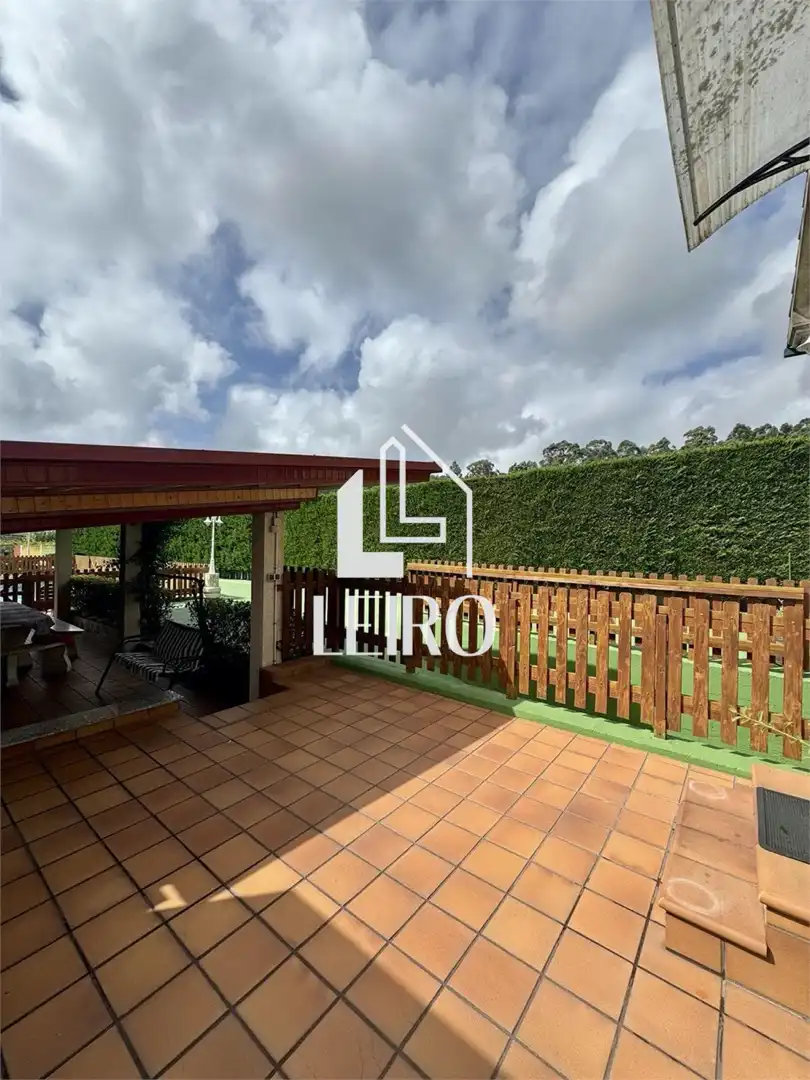 House with pool for sale in Vilanova de Arousa, imagen 4