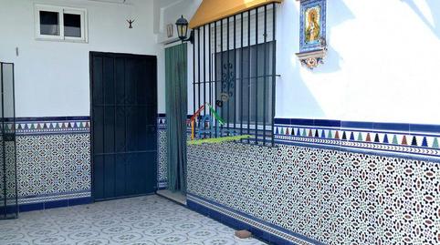 Foto 4 de Casa adosada de lloguer a Los Tulipanes, Centro - Torre de la Higuera, Almonte