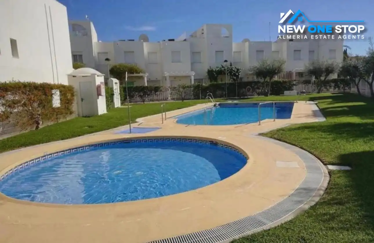 Terraced house with pool for sale in Las Marinas - Pueblo Laguna, imagen 22