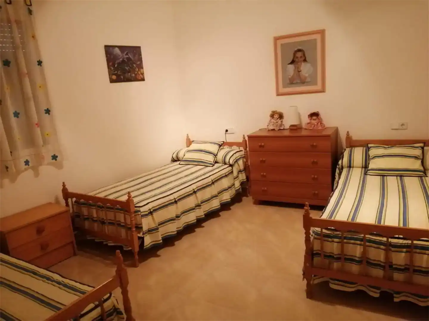 Dormitori de Casa adosada en venda en El Herrumblar  amb Aire condicionat, Traster i Moblat
