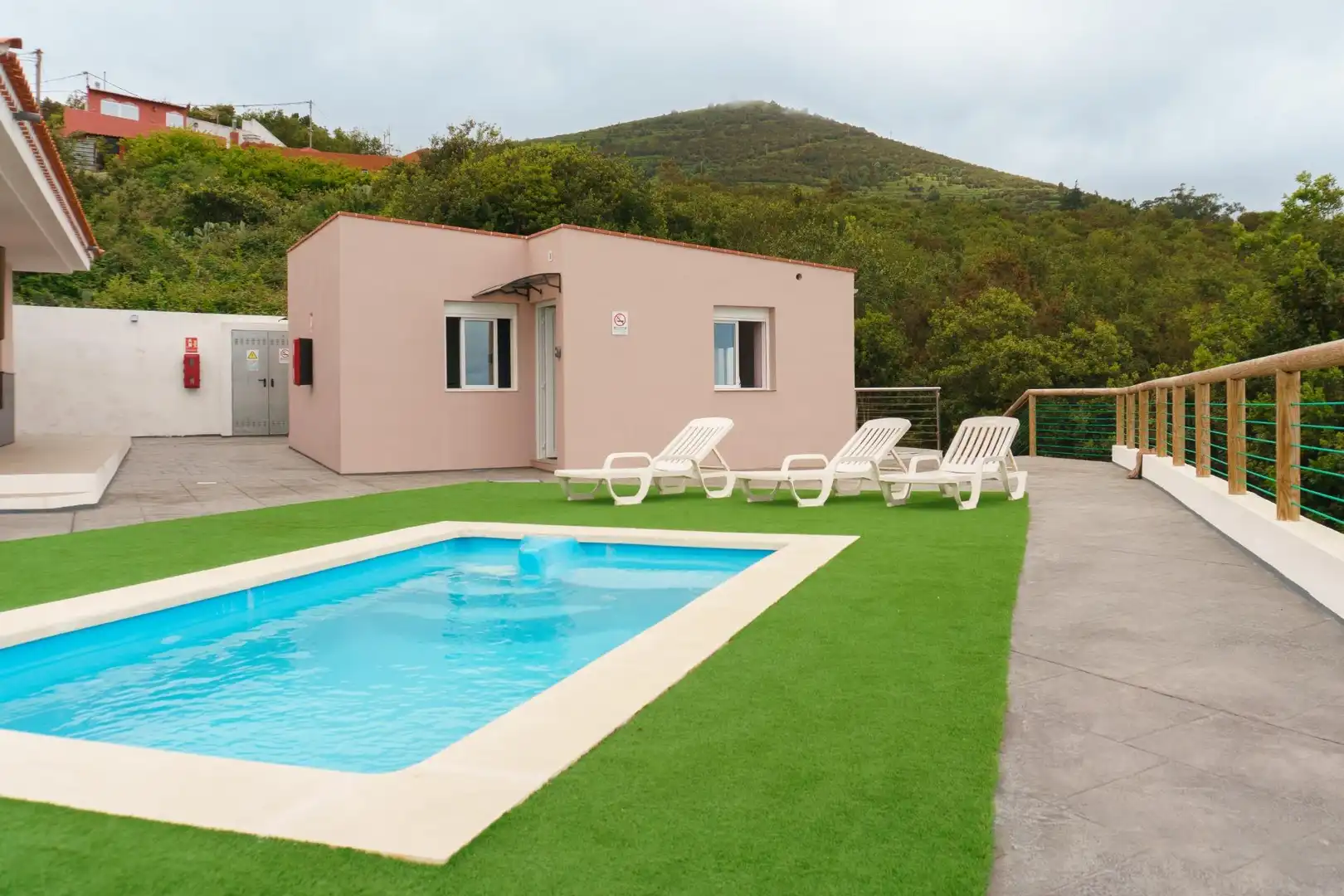 Piscina de Casa o xalet en venda en Icod de los Vinos amb Aire condicionat, Calefacció i Jardí privat