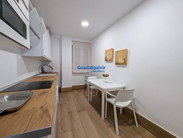 Piso en Alquiler en Calle Larra en La Buhaira