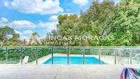 Piscina de Casa o xalet en venda en Sant Cugat del Vallès amb Aire condicionat, Calefacció i Jardí privat