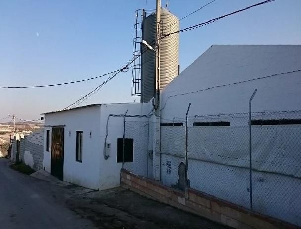 Exterior view of Industrial buildings for sale in Casariche