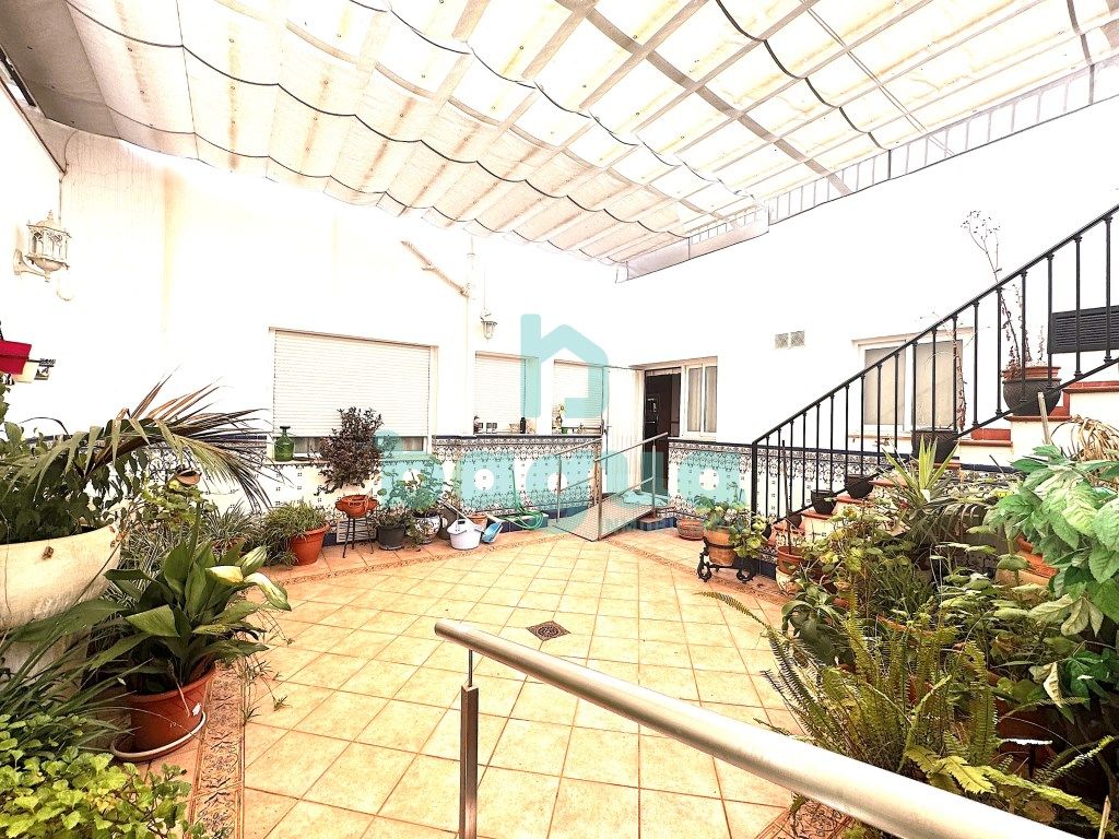 House or chalet for sale in Almendralejo