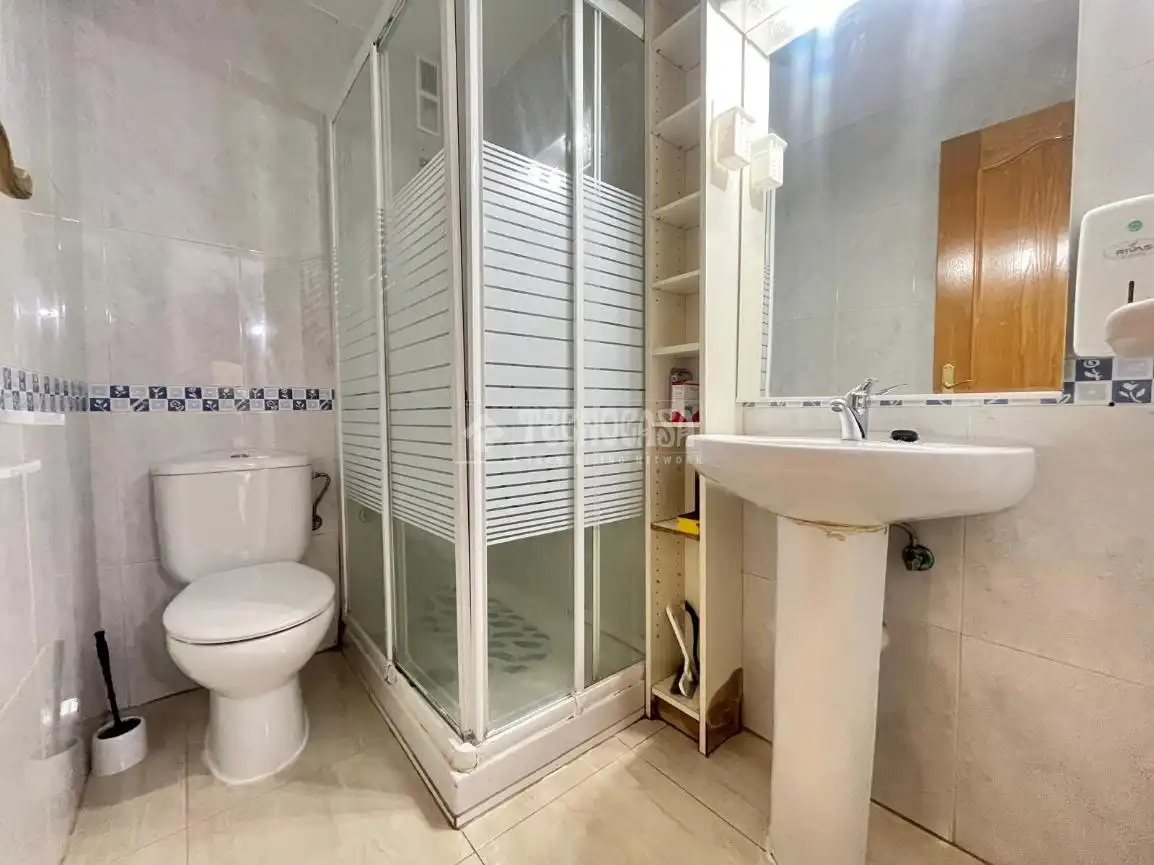 Baño de Piso en venta en Talavera de la Reina con Amueblado