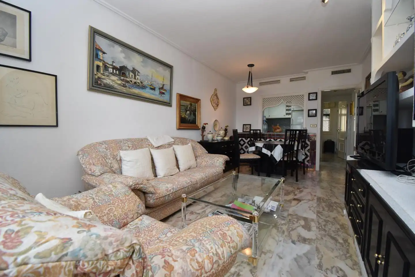 Flat with pool for sale in Avenida Santiago Bernabéu, imagen 5