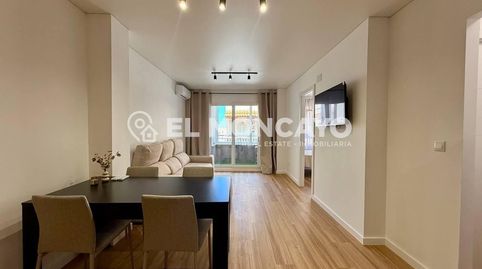 Foto 4 de Apartamento en venta en Gaspar Perelló, Torrevieja