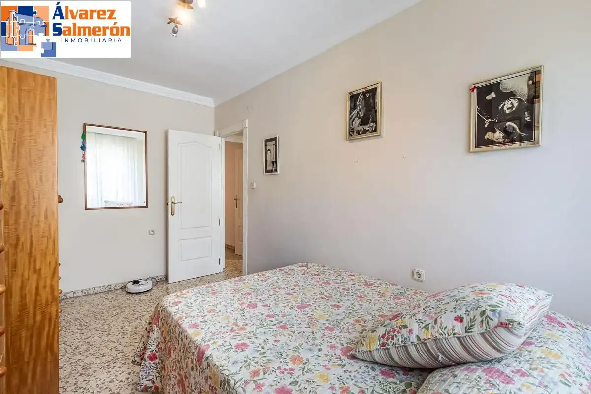 Piso con ascensor en venta en Genil, imagen 19
