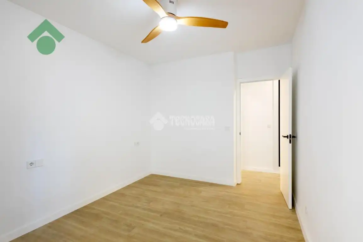 Bedroom of Flat for sale in La Herradura