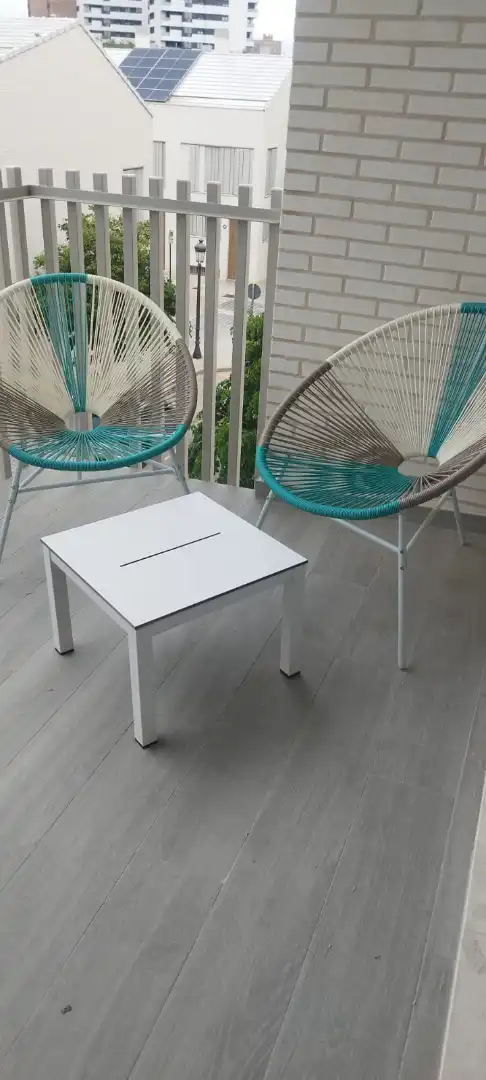 Appartamento con terrazza in affitto a Quatre Carreres, imagen 12