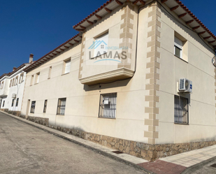 Vista exterior de Casa o xalet en venda en Talayuela amb Aire condicionat