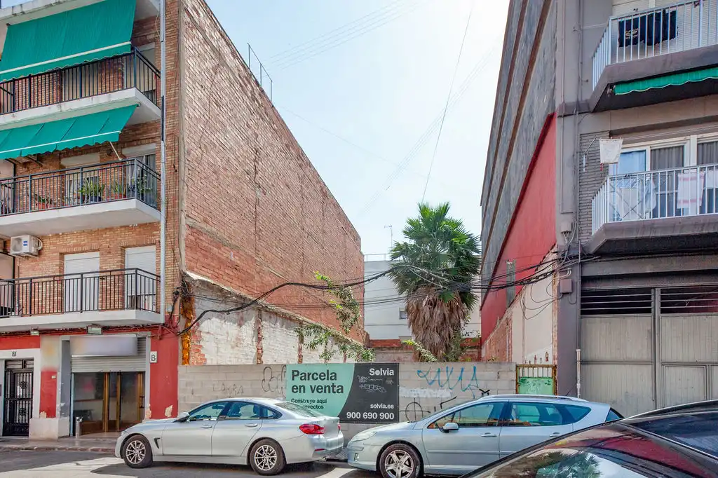 Außenansicht von Grundstücke zum Verkauf in Alzira