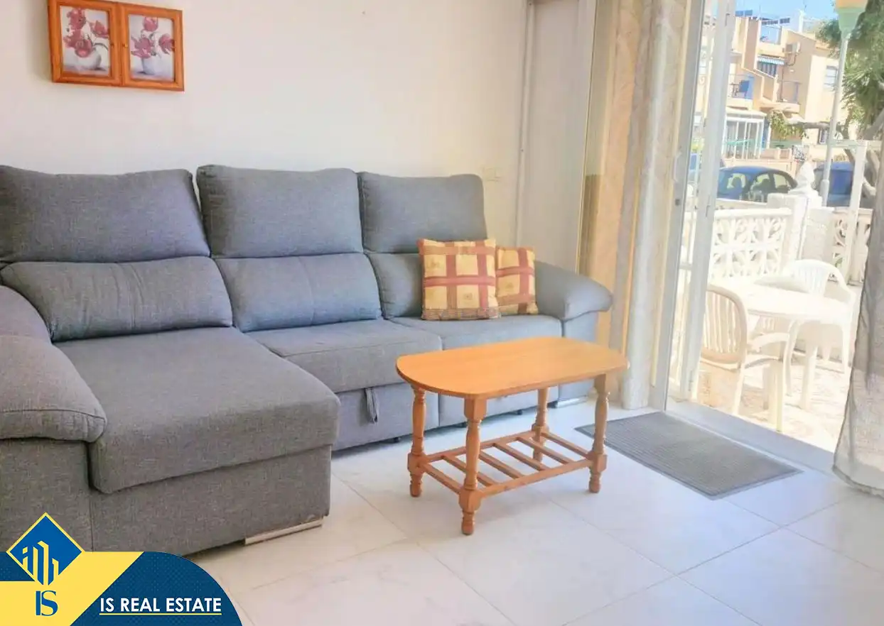 Sala de estar de Casa o chalet en venta en Torrevieja con Aire acondicionado, Calefacción y Jardín privado