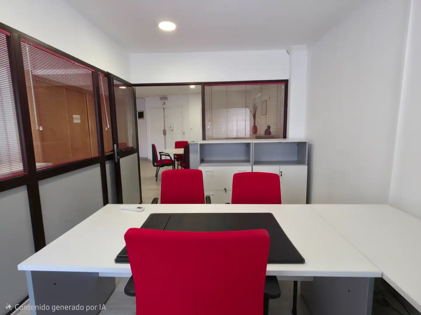 Office space with lift for sale in Paseo Chil 313, imagen 3