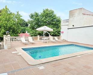 Piscina de Casa o xalet en venda en Ciutadella de Menorca amb Jardí privat, Terrassa i Piscina