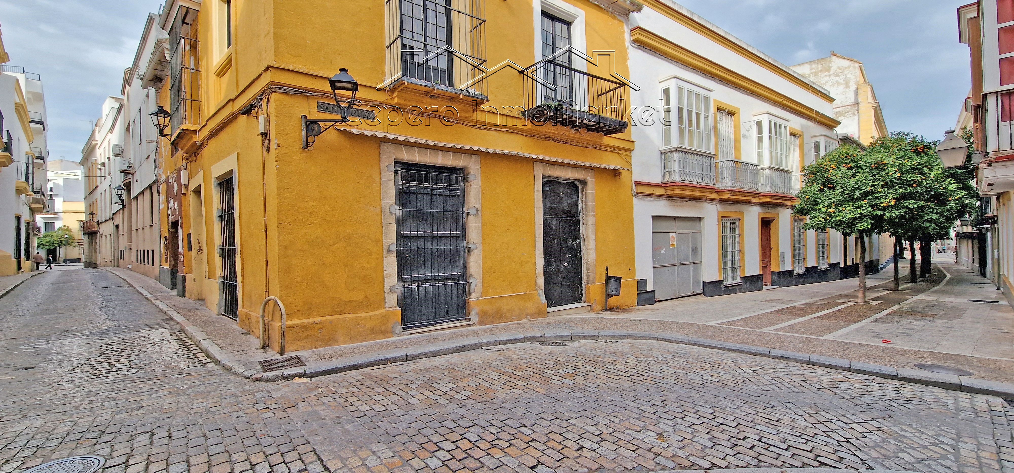 Vista exterior de Planta baixa en venda en Jerez de la Frontera amb Traster