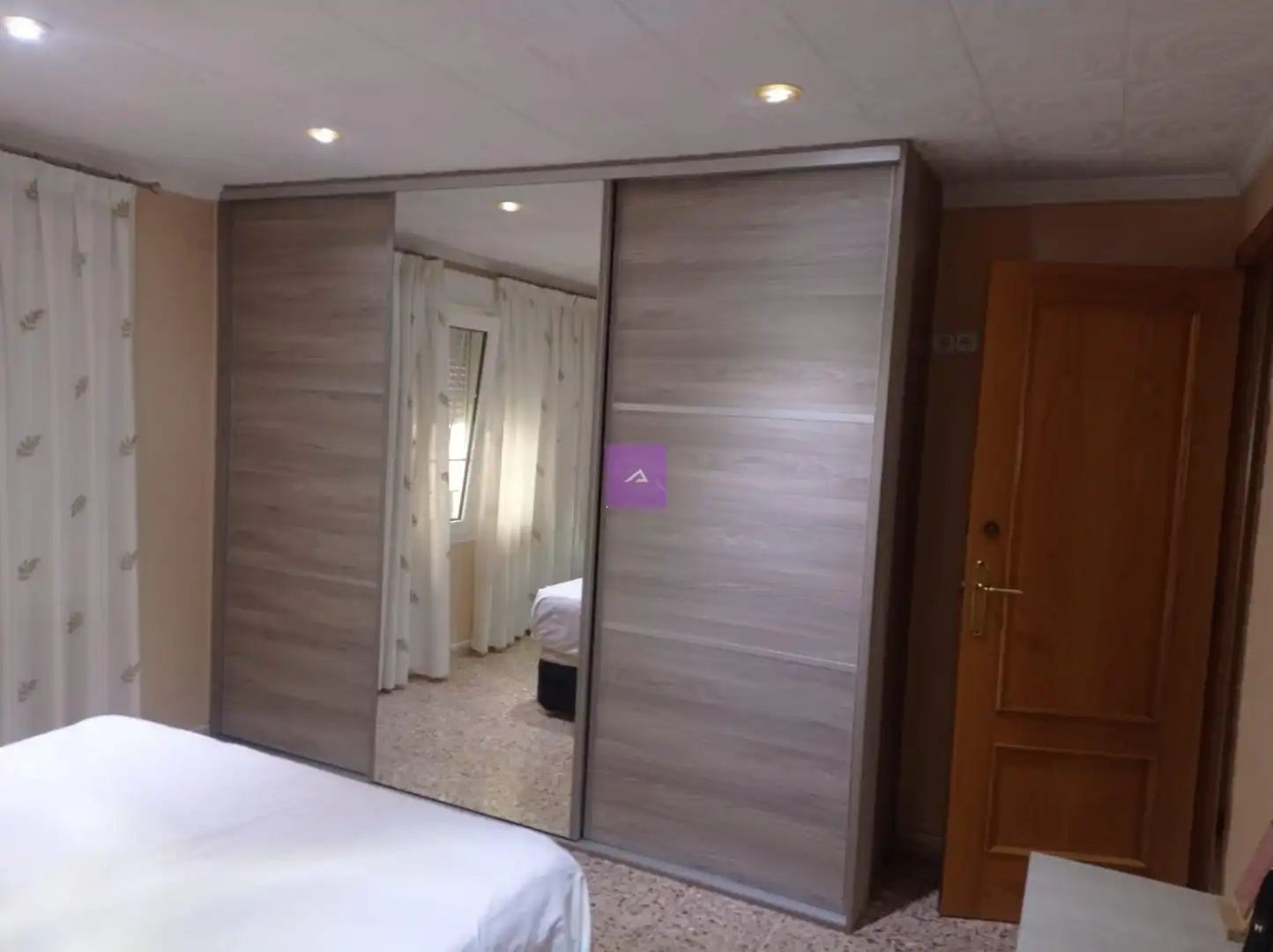 Bedroom of Flat for sale in Sueca  with Air Conditioner and Storage room