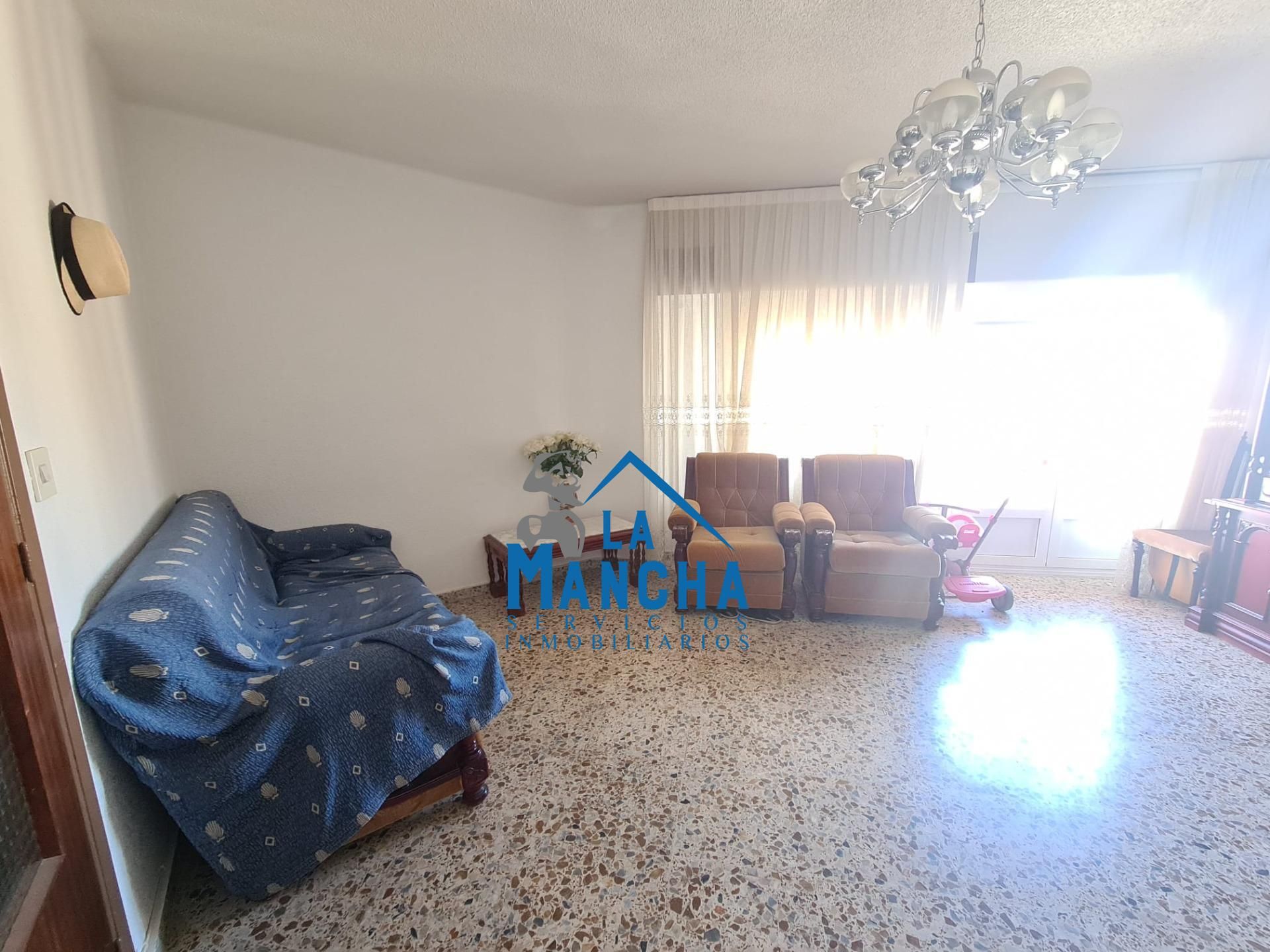 Living room of Flat for sale in  Albacete Capital  with Air Conditioner, Terrace and Balcony