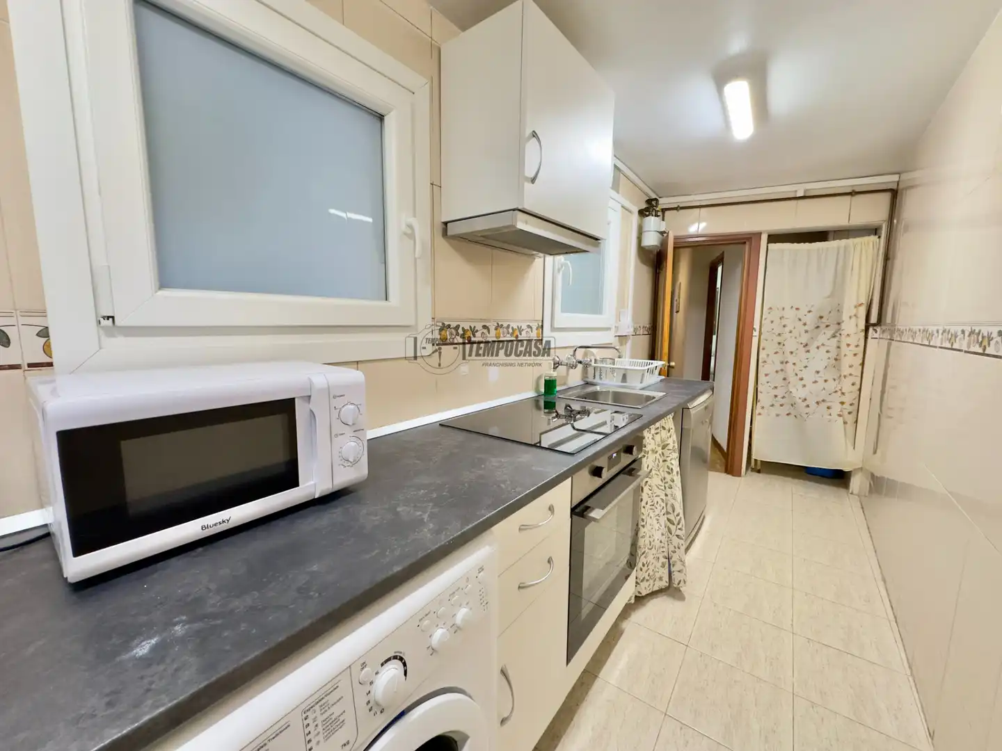 Kitchen of Flat for sale in Madrid  with Air Conditioner, Heating and Furnished