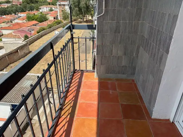 Terrassa de Pis de lloguer en Puertollano amb Aire condicionat, Calefacció i Moblat