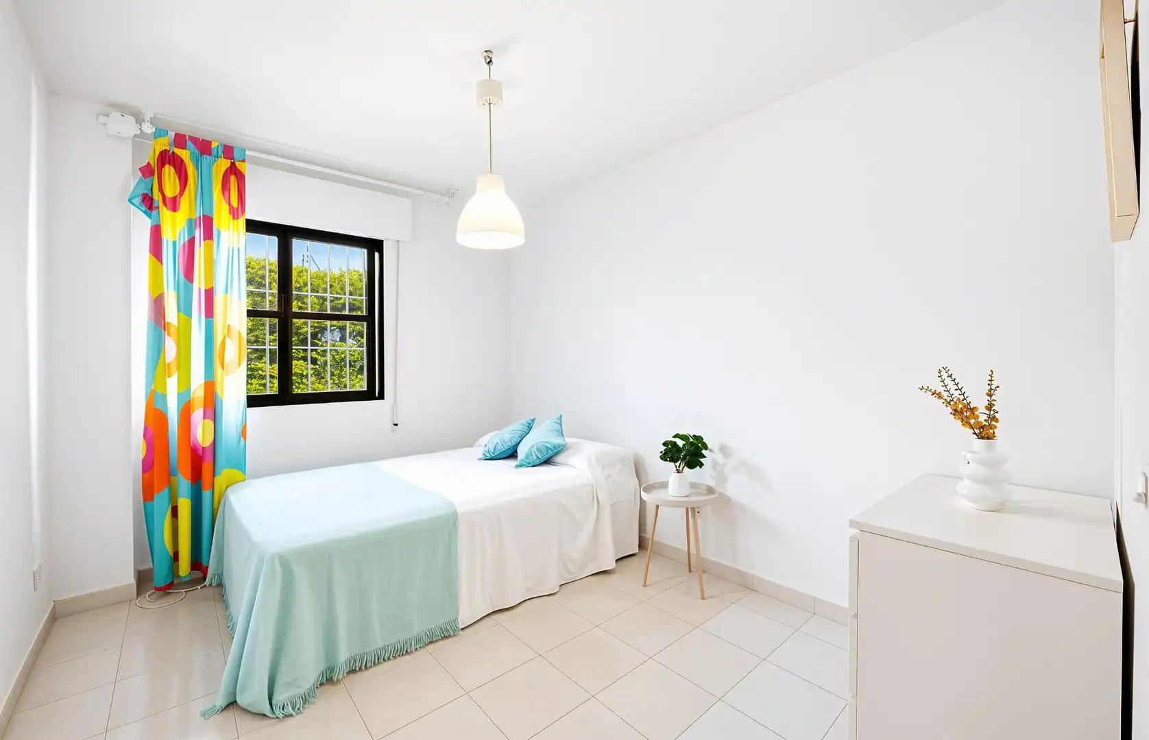 Schlafzimmer von Wohnungen zum Verkauf in Chiclana de la Frontera mit Privatgarten und Gemeinschaftspool