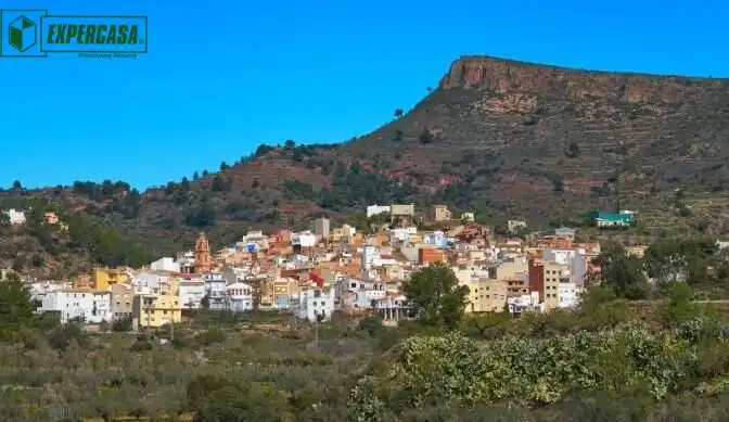 Casa en venda a Gátova