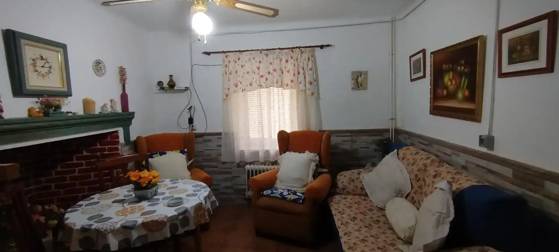 Sala d'estar de Planta baixa en venda en La Herrera amb Aire condicionat i Moblat