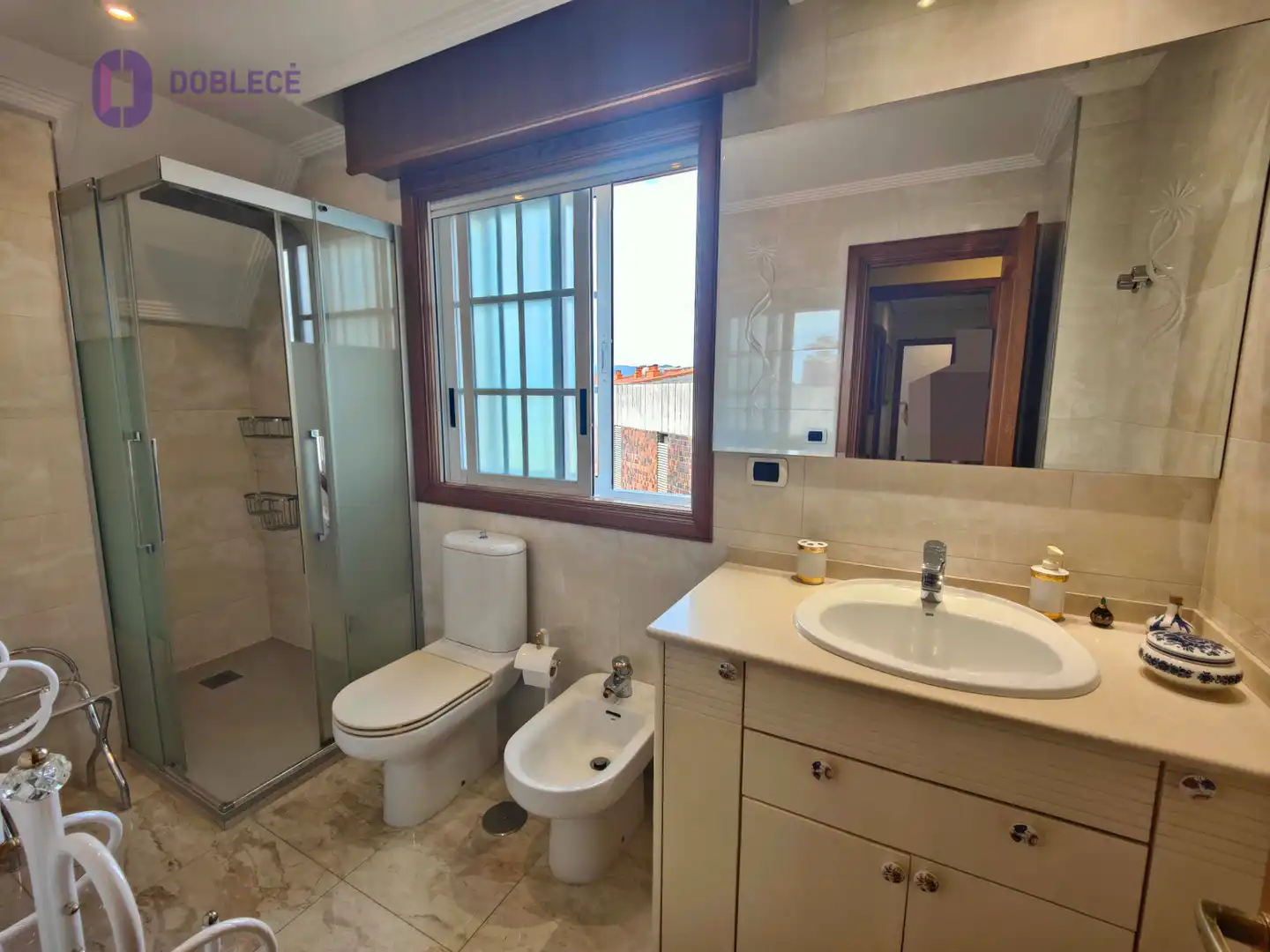 Baño de Casa adosada en venta en Nigrán con Calefacción, Jardín privado y Parquet