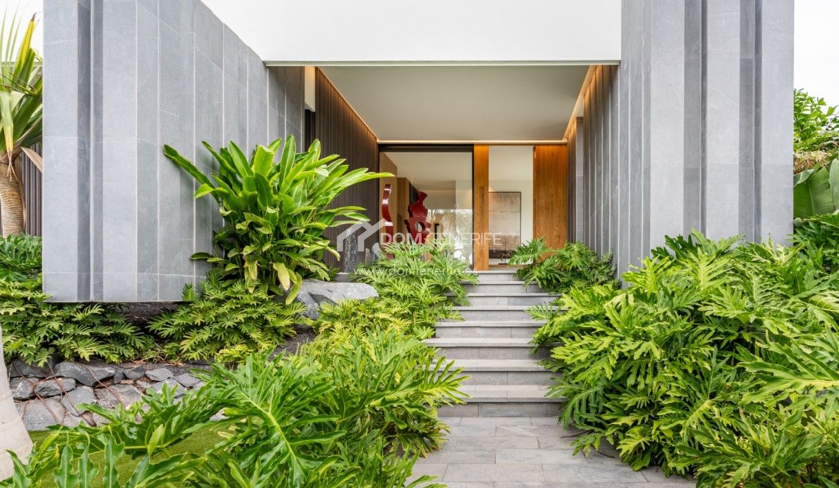 Casa o xalet en venda en Guía de Isora amb Aire condicionat, Jardí privat i Terrassa