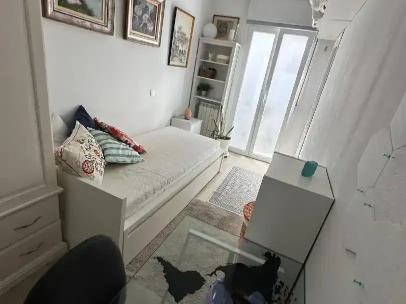 Habitación de Piso para compartir en Madrid con Amueblado