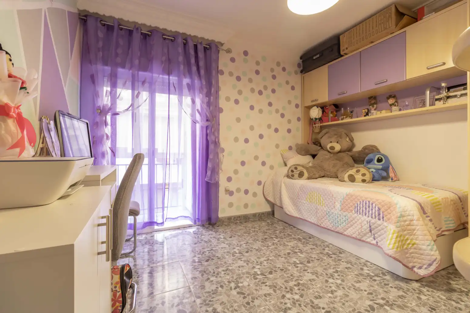 Bedroom of Flat for sale in Sevilla  with Air Conditioner, Storage room and Balcony