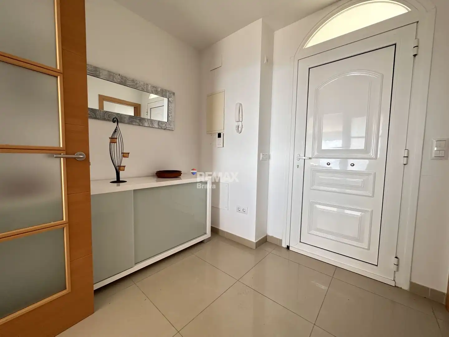 Casa o xalet en venda en Roses amb Aire condicionat, Jardí privat i Piscina