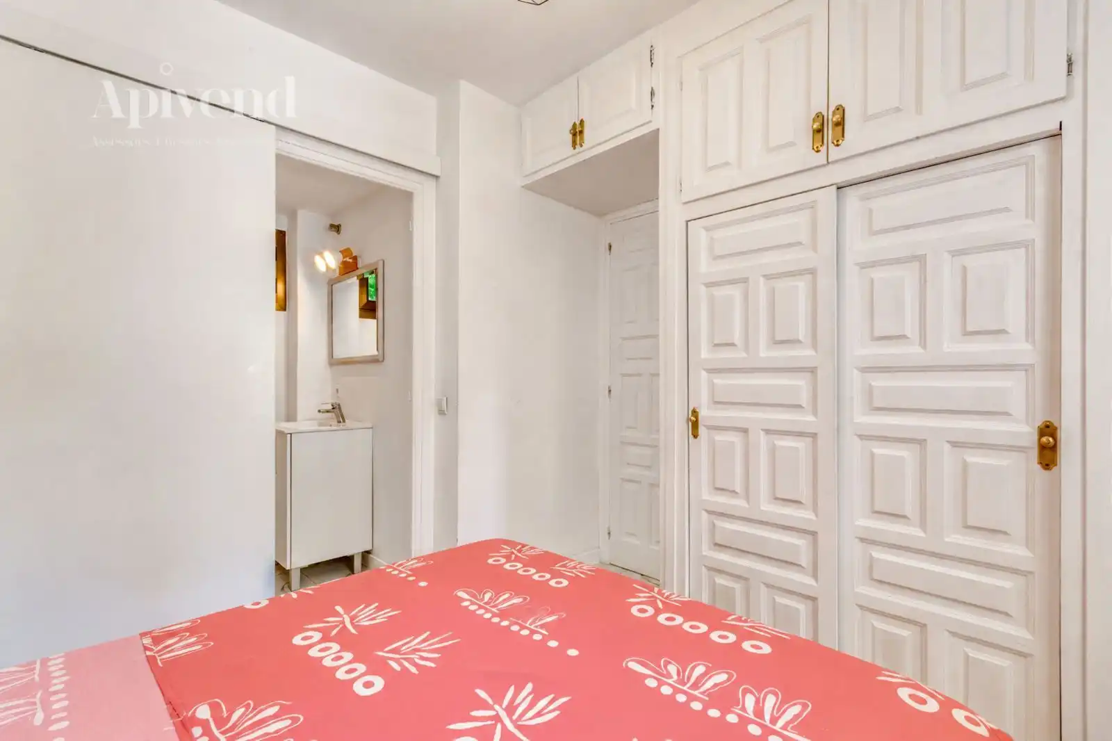 Flat with pool for sale in Josep Carner, imagen 16