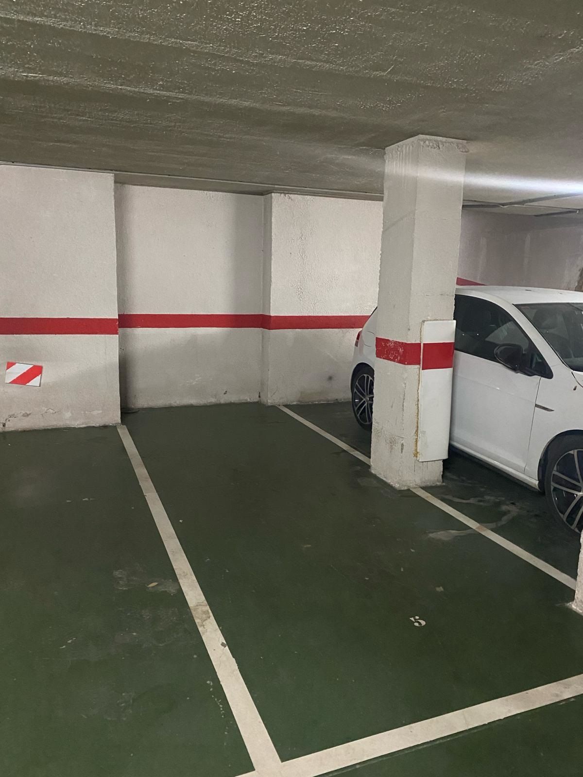 Parking of Garage for sale in Entrena