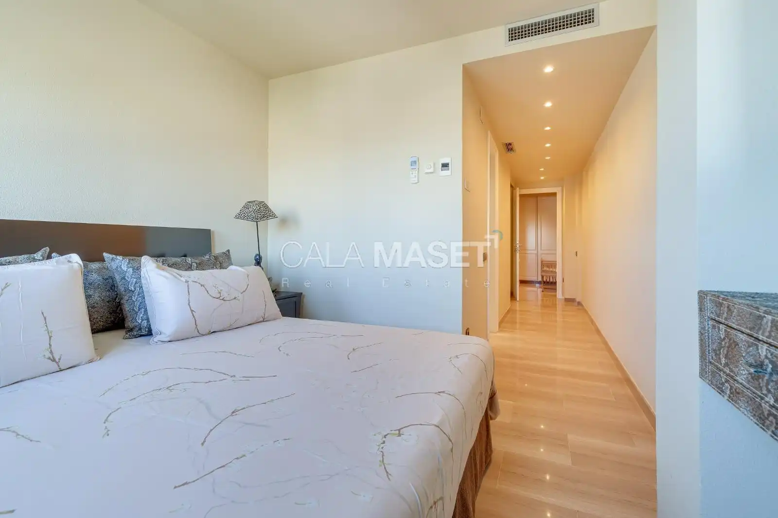 Dormitori de Dúplex en venda en Castell d'Aro, Platja d'Aro i s'Agaró amb Calefacció, Jardí privat i Piscina