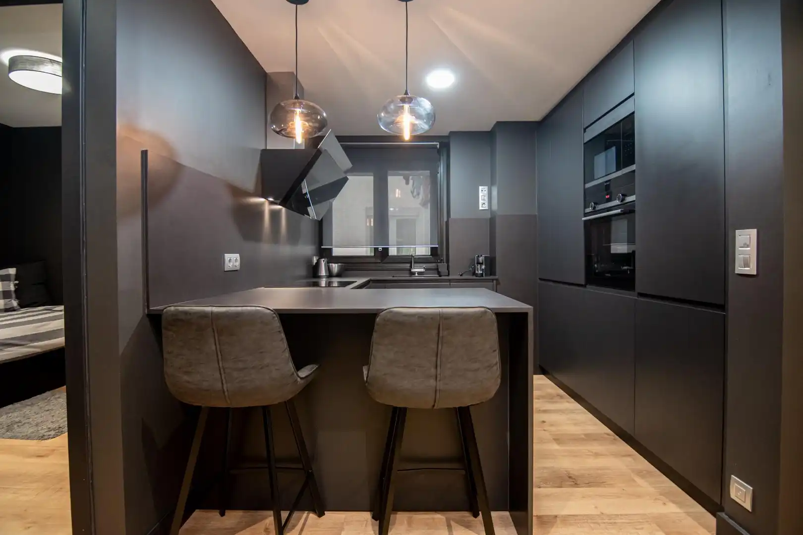 Cocina de Piso en venta en A Coruña Capital  con Calefacción, Trastero y Amueblado