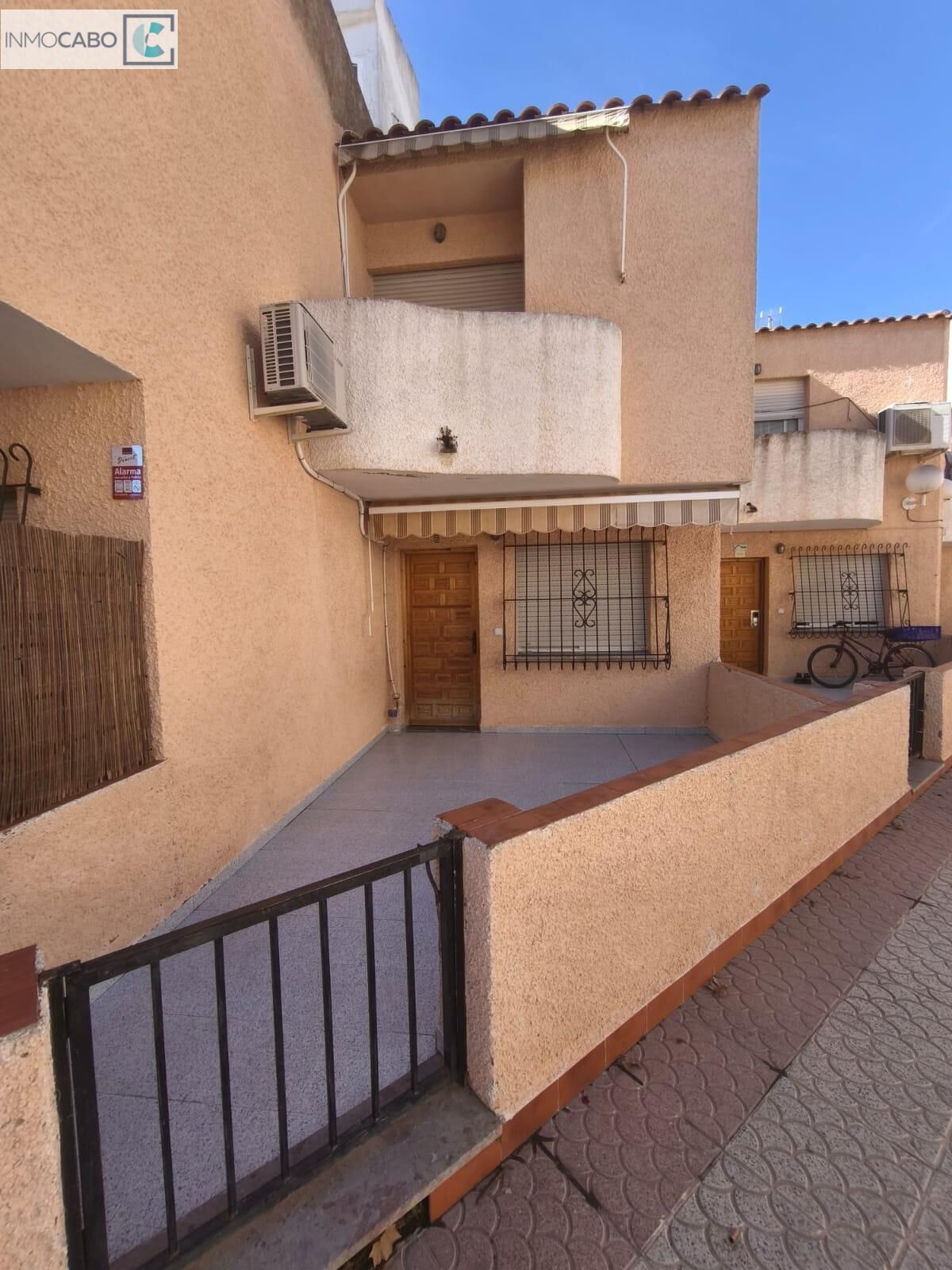 Exterior view of Single-family semi-detached for sale in Los Alcázares  with Private garden and Terrace