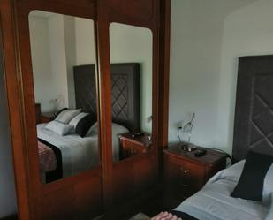 Dormitori de Casa adosada en venda en Ruesga amb Balcó