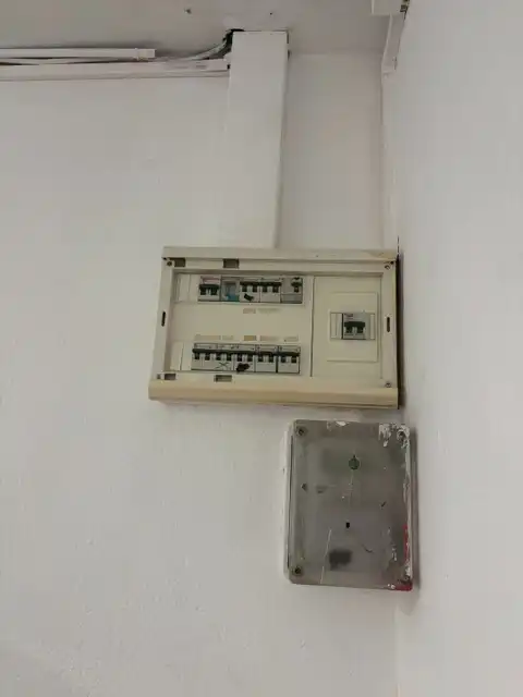 Local comercial en venta en Carrer de la Font de la Barona, imagen 5