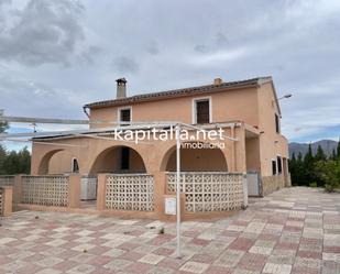 Vista exterior de Casa o xalet en venda en L'Alqueria d'Asnar amb Terrassa i Piscina