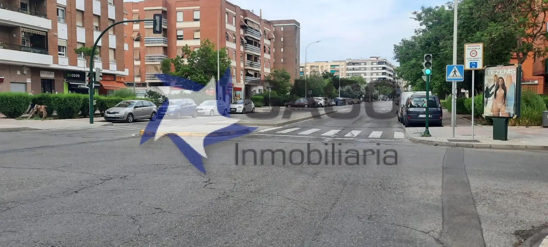 Local comercial en venda a Poniente-Sur