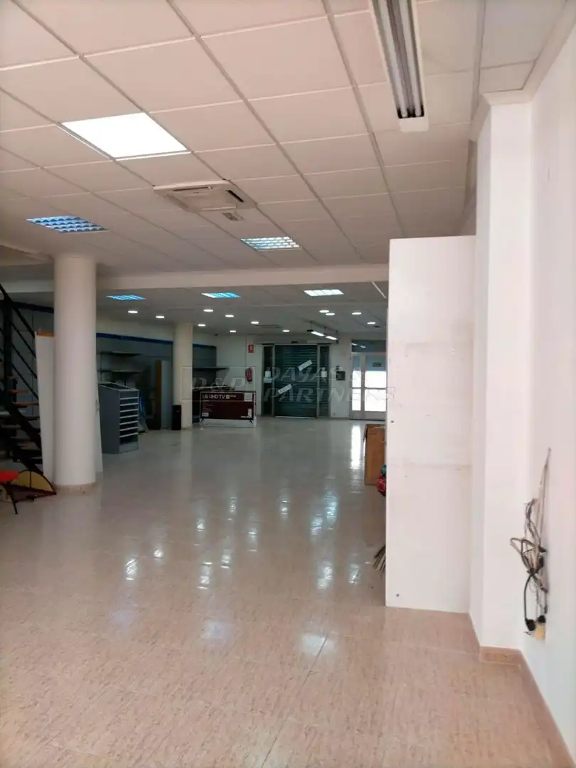 Gewerbefläche zum Verkauf in Orihuela ciudad, imagen 2