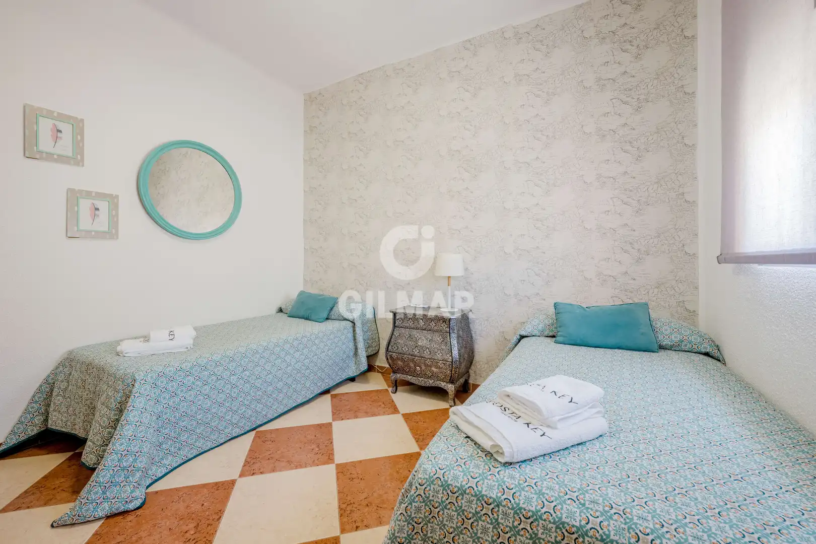 Habitación de Piso en venta en Cádiz con Calefacción