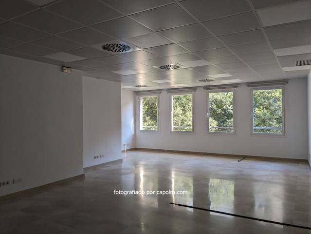 Oficina en Alquiler en entenza en La Nova Esquerra de l'Eixample