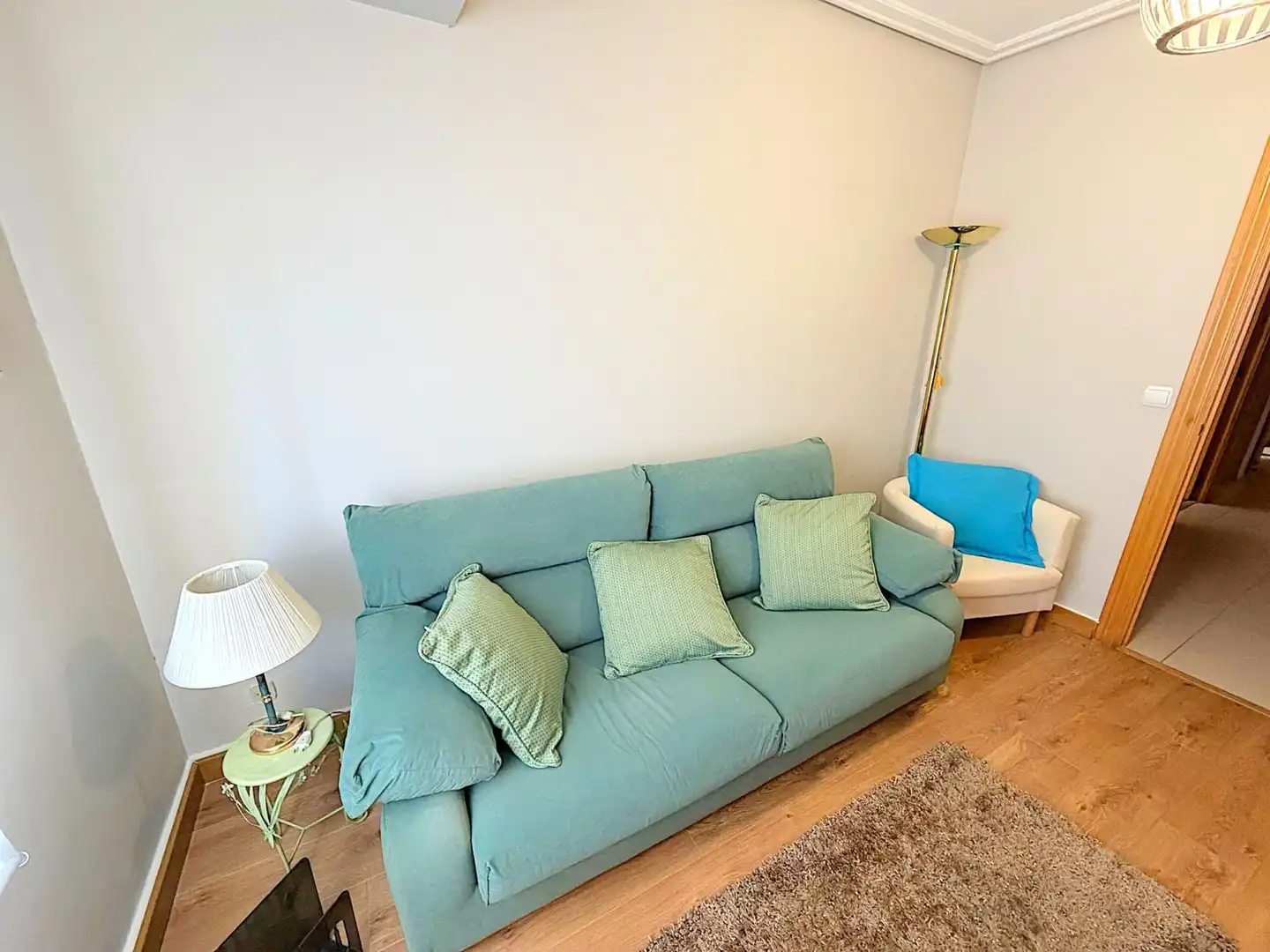 Living room of Flat for rent in Vitoria - Gasteiz  with Heating, Terrace and Furnished