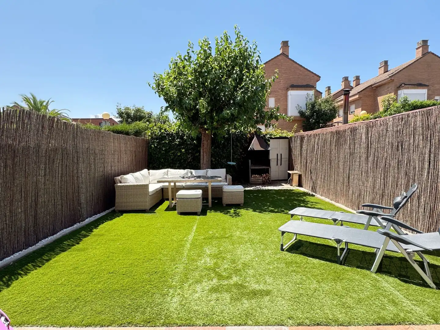 Terraza de Casa adosada en venta en Lardero con Aire acondicionado, Calefacción y Jardín privado