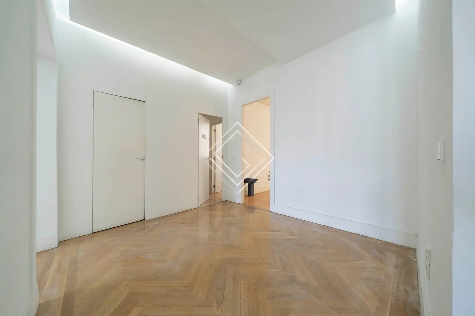 Office for sale in Madrid