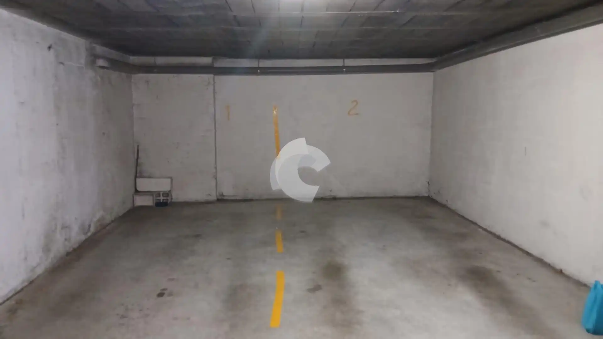 Aparcament de Dúplex de lloguer en Barbadás amb Calefacció, Parquet i Traster