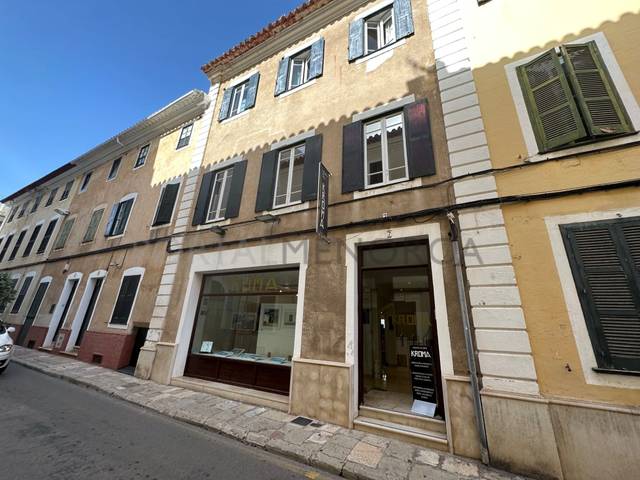 Casa-chalet en Venta en Calle Anuncivay en Centre Històric